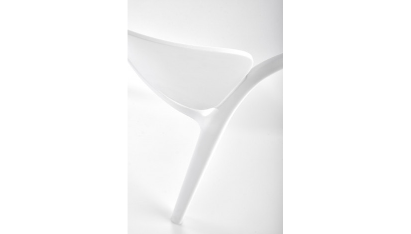K491 lauko kėdė plastikinė balta sp.